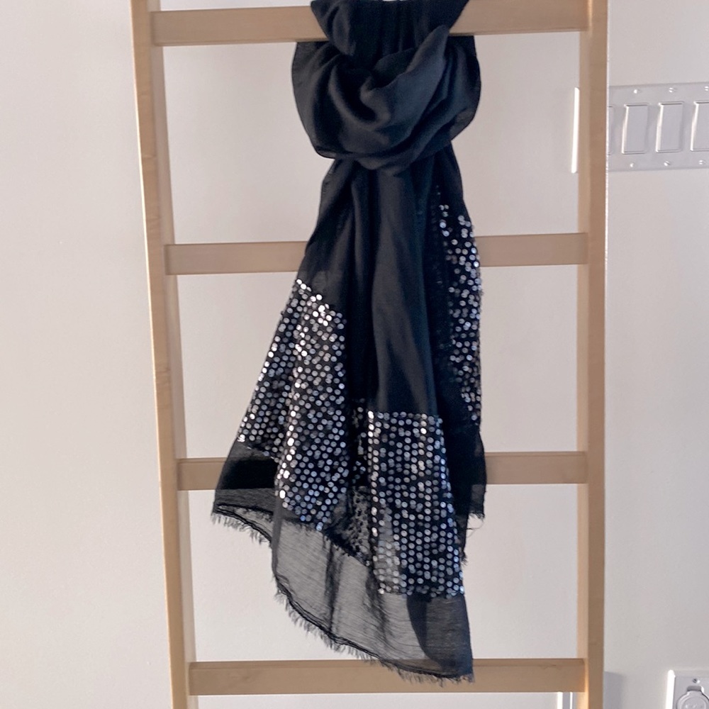 Oversize scarf wrap| black with sequins raw edge